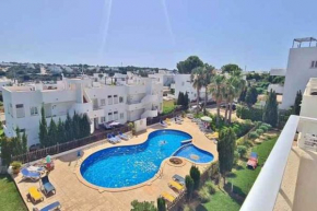 Great penthouse with pool and private roof terrace